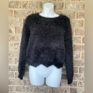 NEW LUCY PARIS Lola Glitter sweater in black size Medium Retails $80